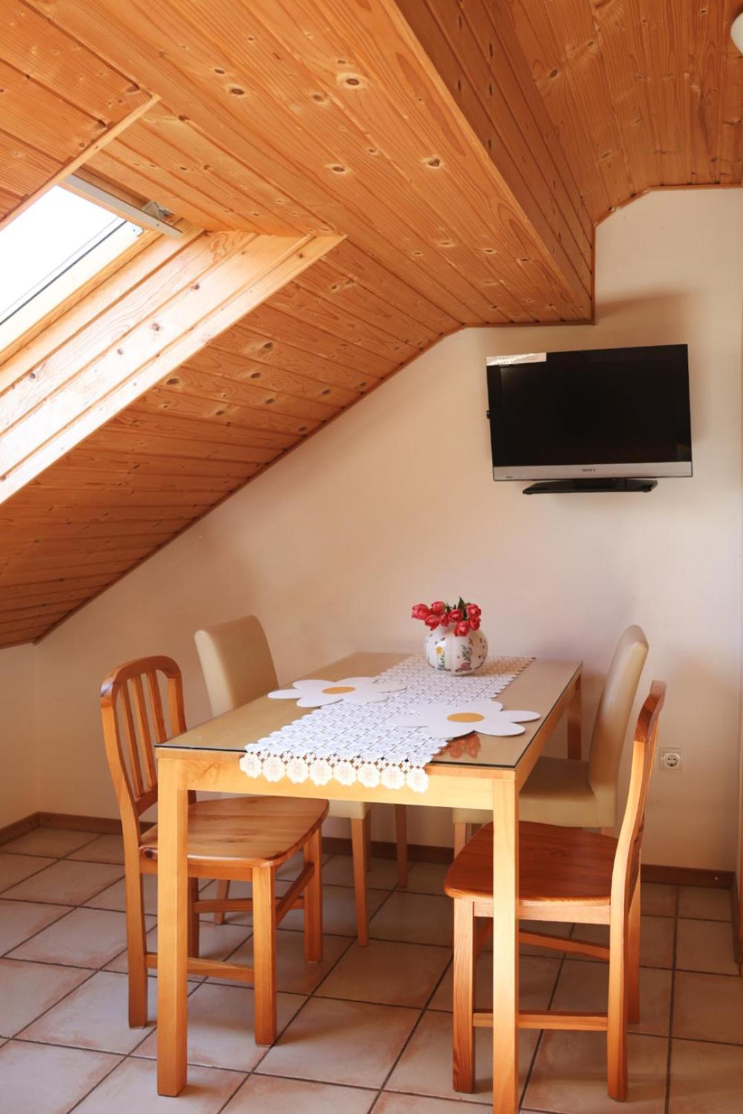 Apartments-Rooms Kocijancic Bled Bagian luar foto