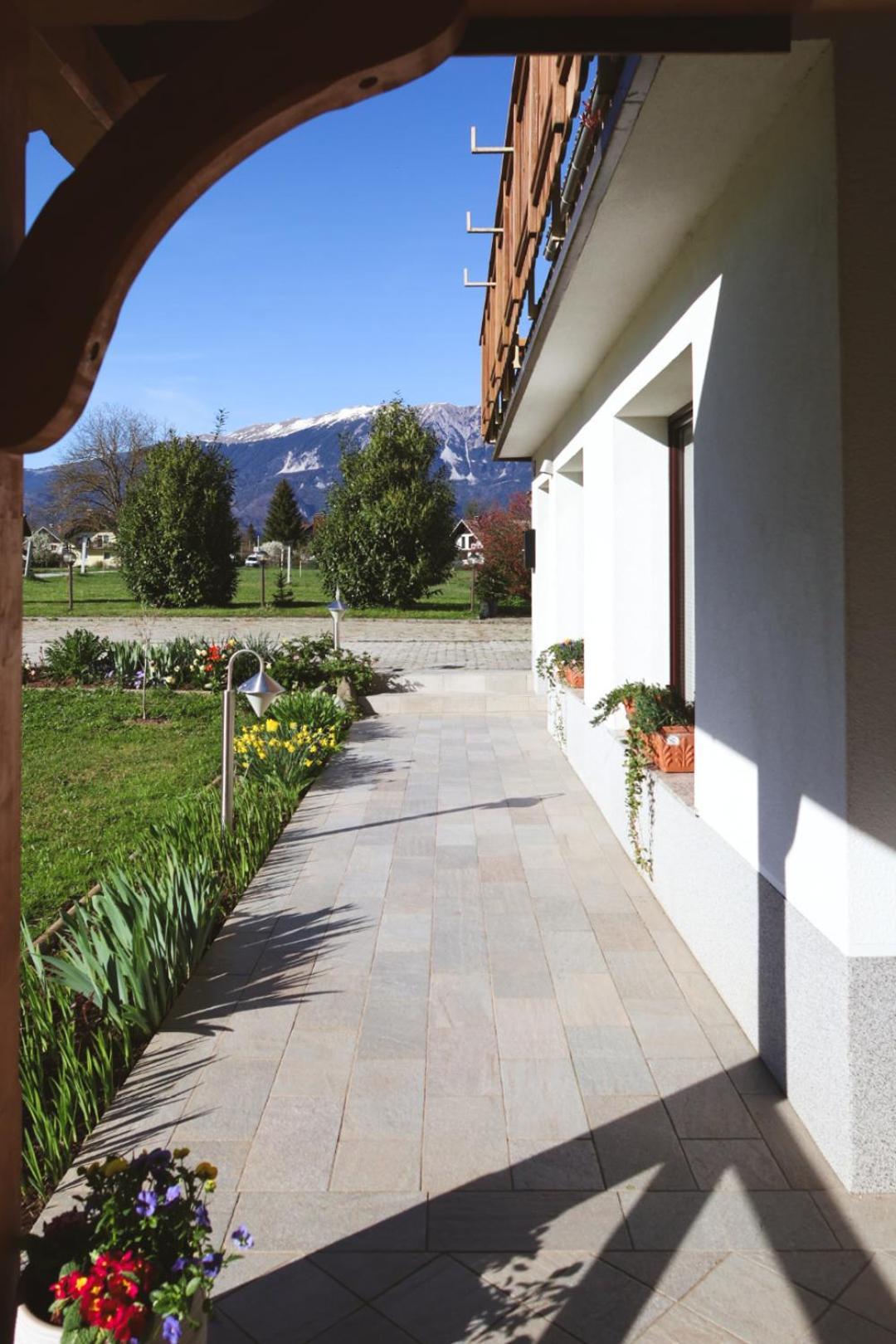 Apartments-Rooms Kocijancic Bled Bagian luar foto