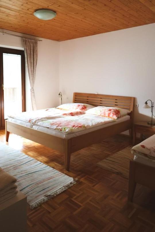 Apartments-Rooms Kocijancic Bled Bagian luar foto
